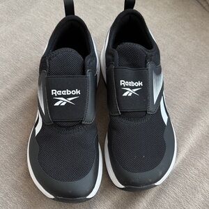 REEBOK Nano Black and White Running Shoes - Size Youth 4